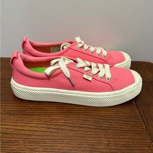 Carimua pink lemonade canvas sneakers‎ 6.5